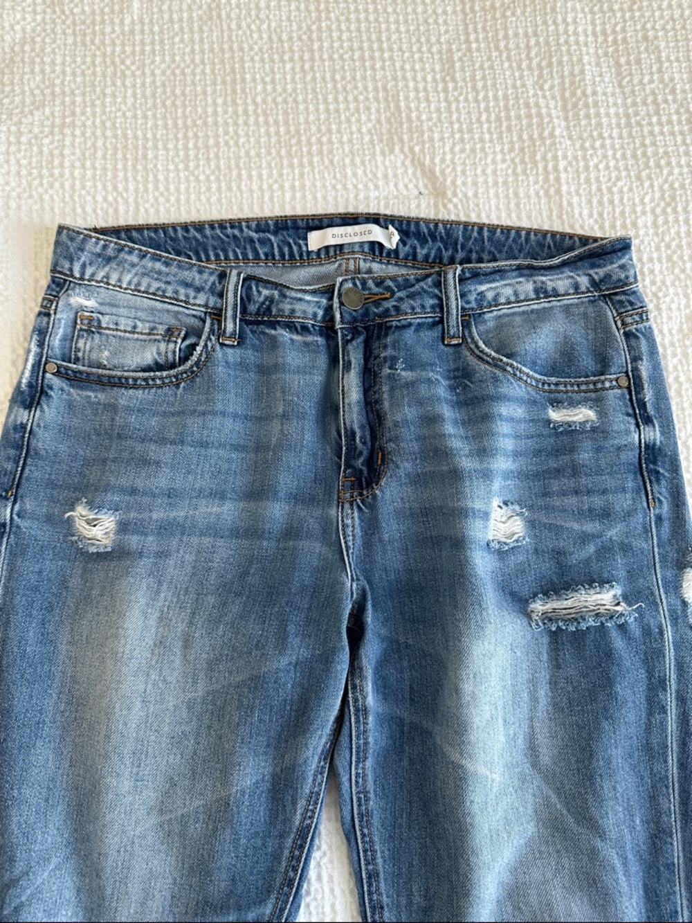 Closed Women's Boyfriend Jeans - Blue Distressed